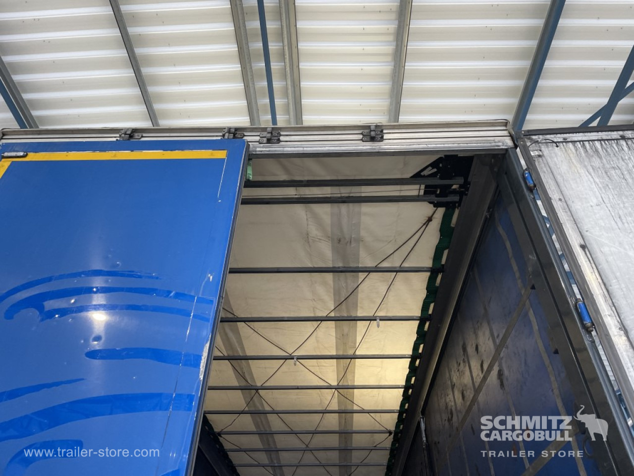 Curtainsider semi-trailer BERGER Semiremolque Lona Standard: picture 9