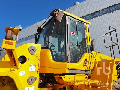 Wheel loader VOLVO L180F: picture 8