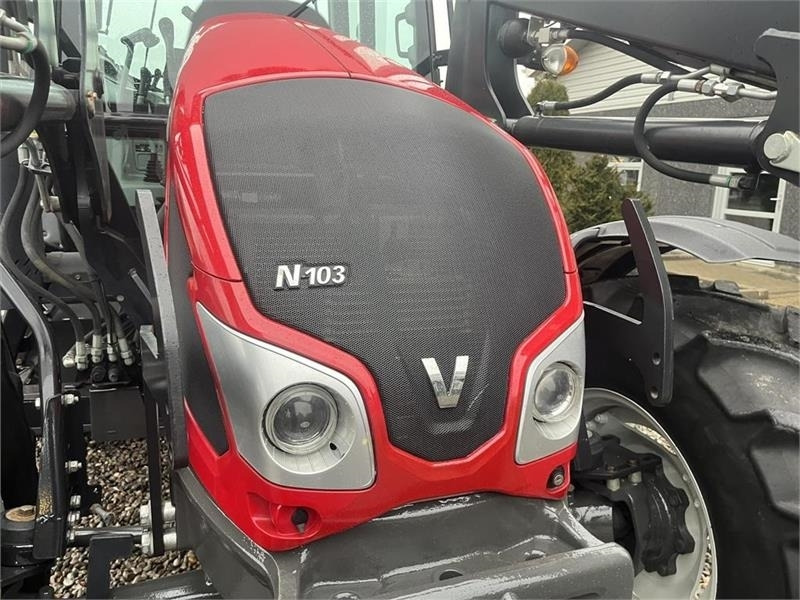 Farm tractor Valtra N103 HiTech med krybegear og fuldhydraulisk frontl: picture 16