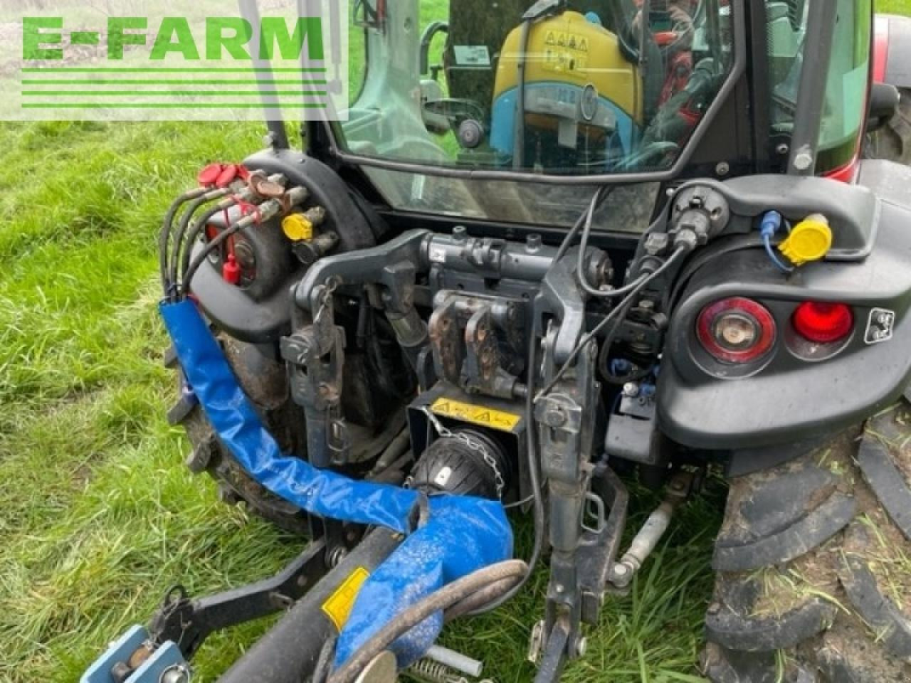 Farm tractor Carraro trx 10900: picture 6