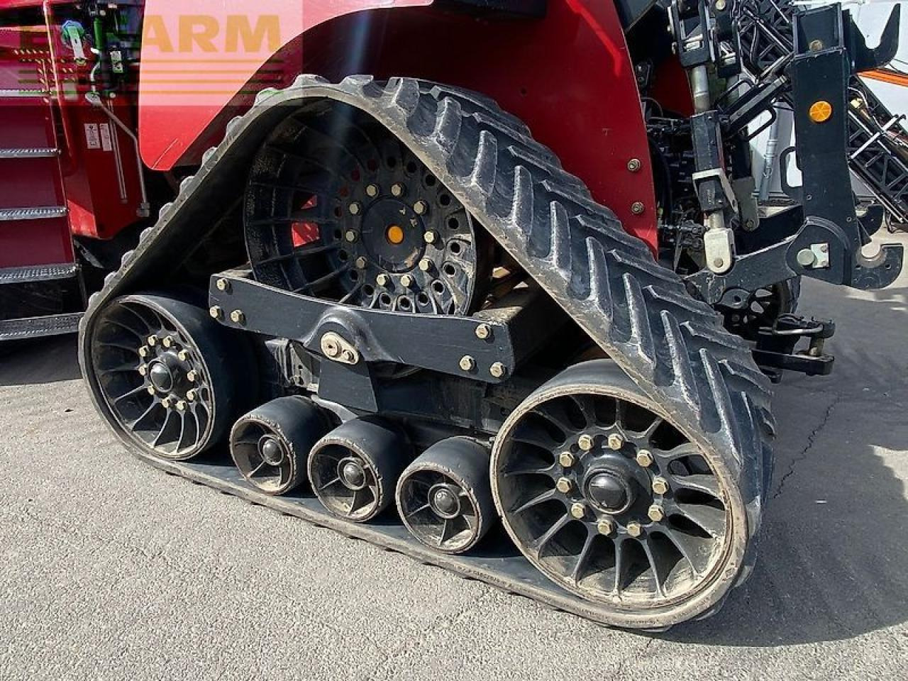 Farm tractor Case-IH quadtrac 620: picture 6