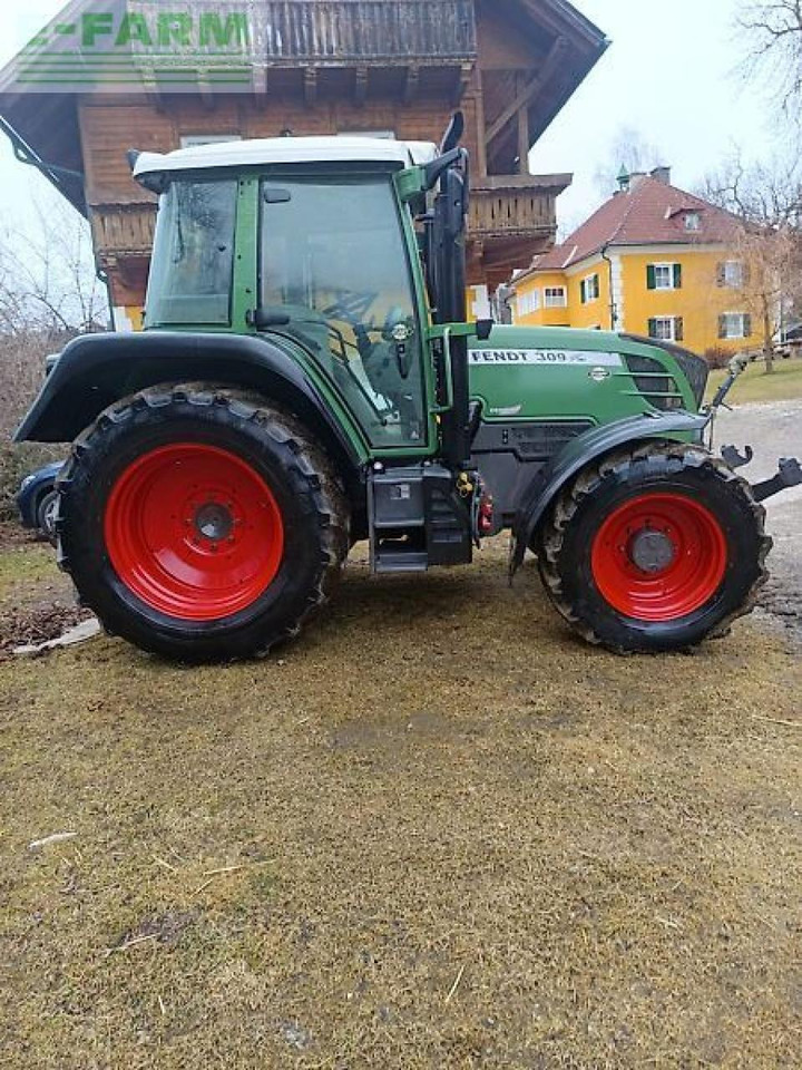 Farm tractor Fendt 309 vario: picture 12