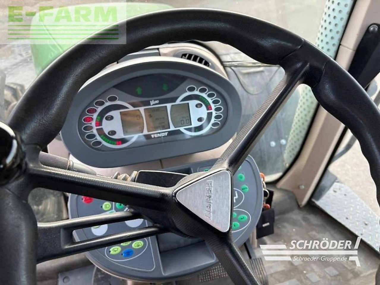 Farm tractor Fendt 933 vario tms: picture 9