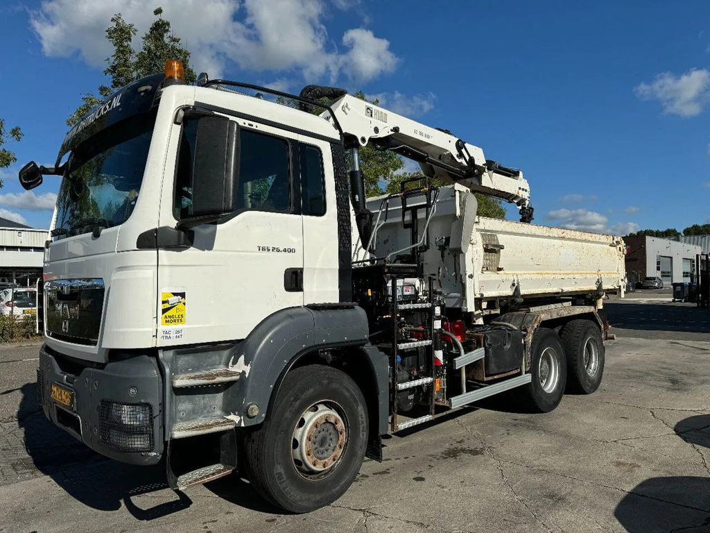 Crane truck, Tipper MAN TGS 26.400 6X4 HIAB 166D + REMOTE CONTROL + 2 WA: picture 12