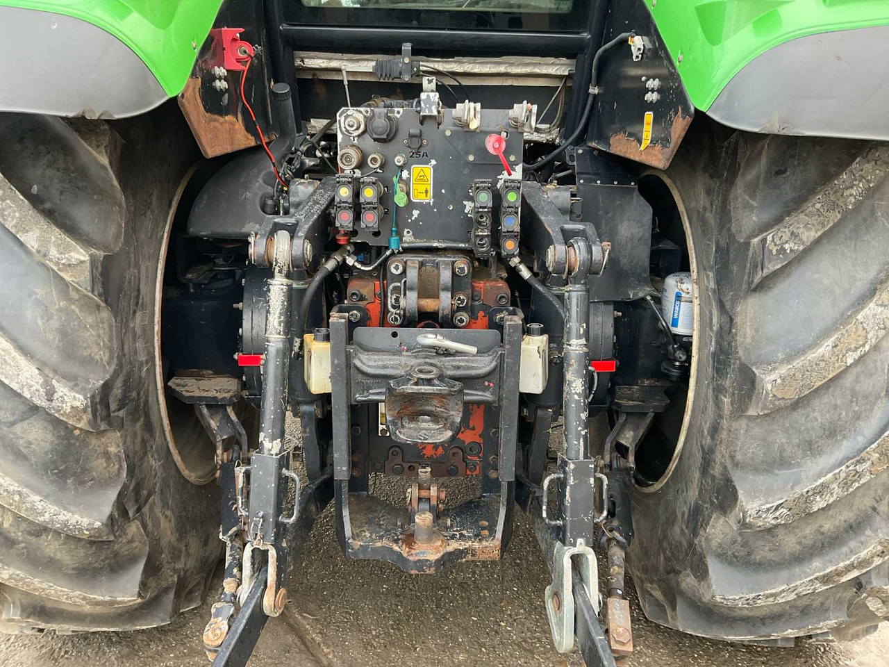 Farm tractor Deutz-Fahr 7250 TTV: picture 26