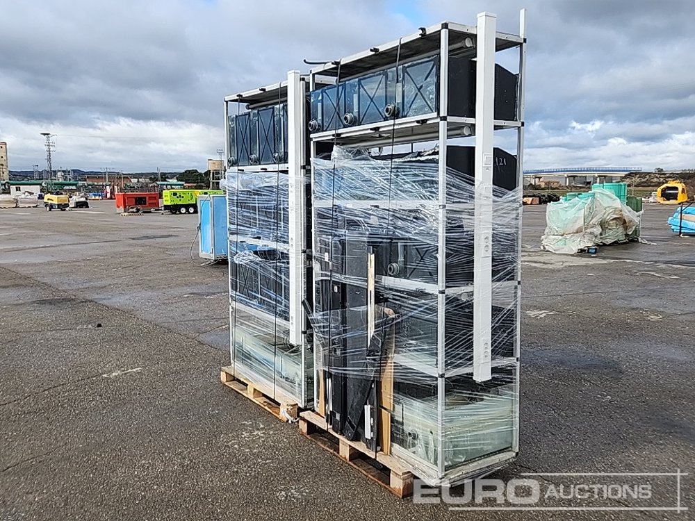 Construction equipment Pallet of Varios Aquariums (2 of): picture 6