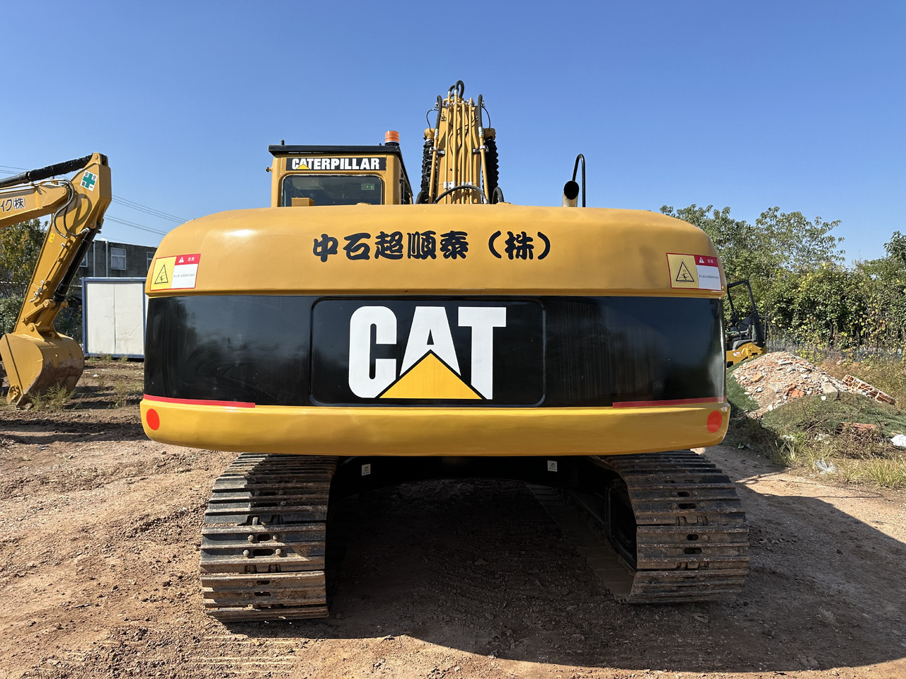 Crawler excavator CATERPILLAR 320CL: picture 6