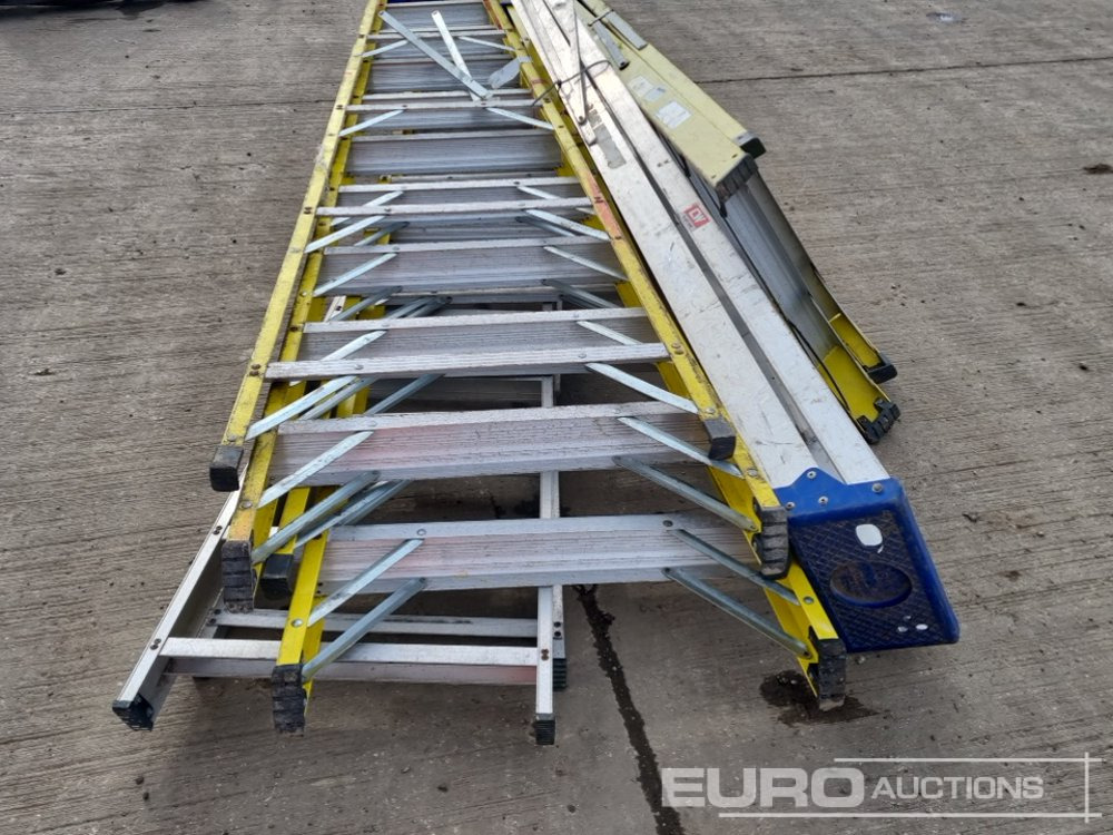 Construction equipment Fiberglass Step Ladders (3 of), Aluminium Step Ladders (2 of): picture 13