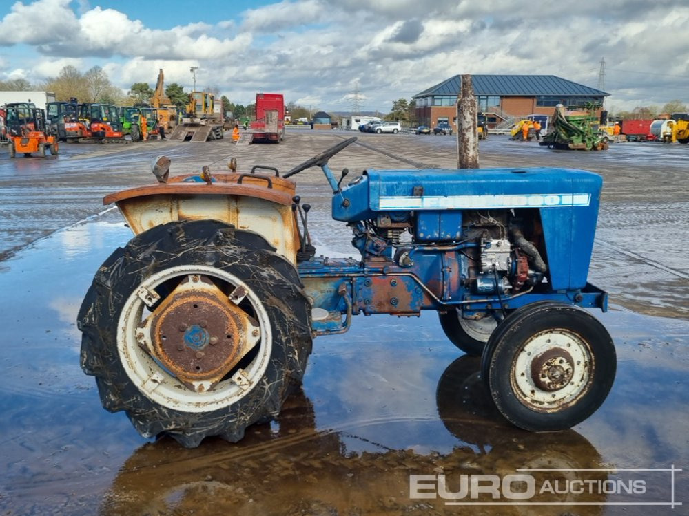 Farm tractor Ford 1000: picture 6