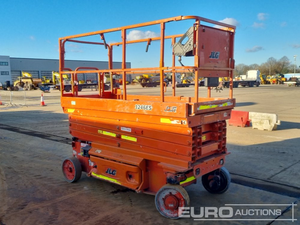 Aerial platform JLG 3246ES: picture 7