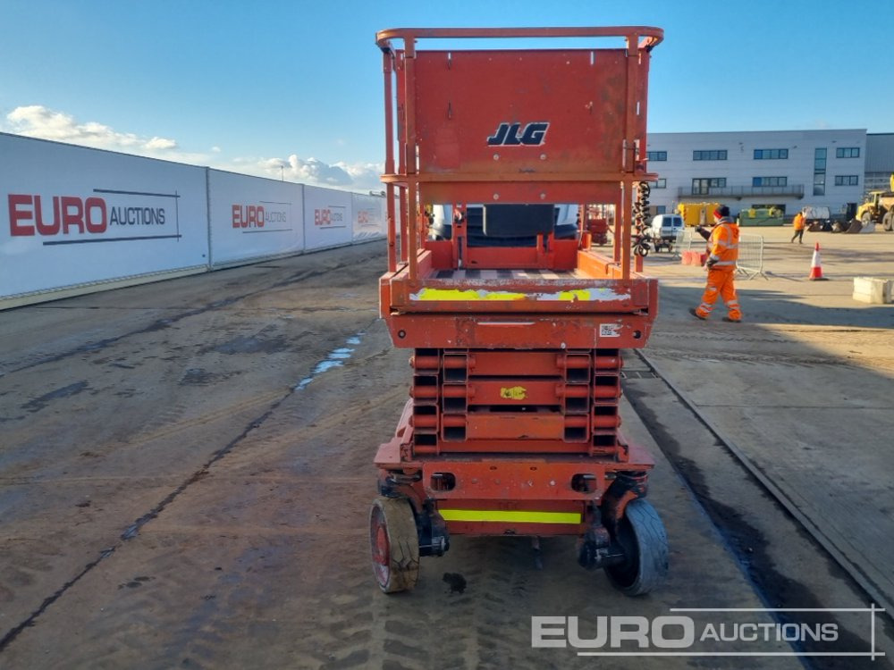 Aerial platform JLG 3246ES: picture 8