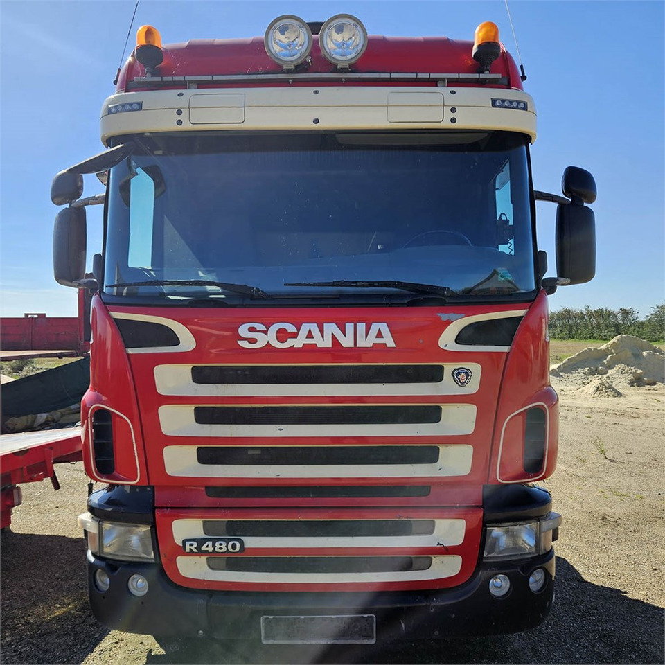 Cab chassis truck Scania R 480: picture 9