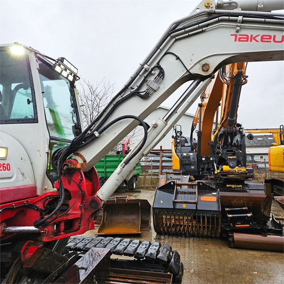 Crawler excavator Takeuchi TB260: picture 23