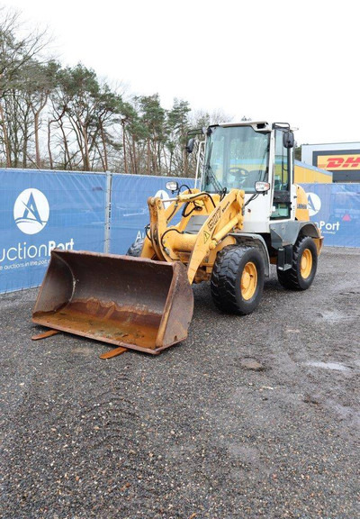 Wheel loader Liebherr L507: picture 9