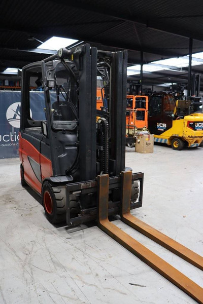 Electric forklift Linde E30L 387-00: picture 6