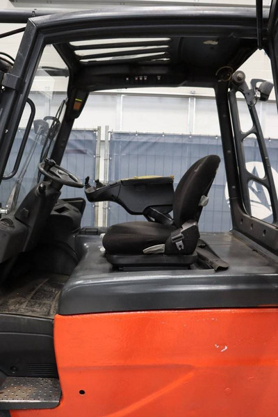 Electric forklift Linde E30L 387-00: picture 16