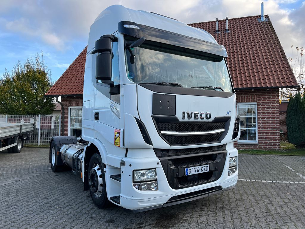 Tractor unit Iveco Highway Stralis LNG 460: picture 19